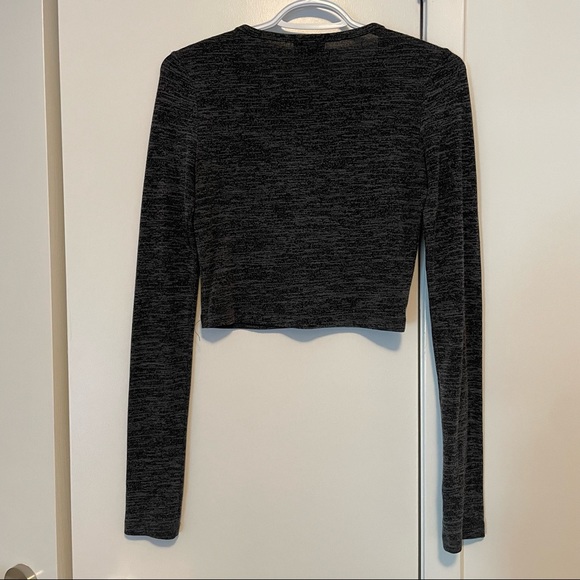 Wilfred Free heathered black/grey knit crop top size S - Picture 3 of 3